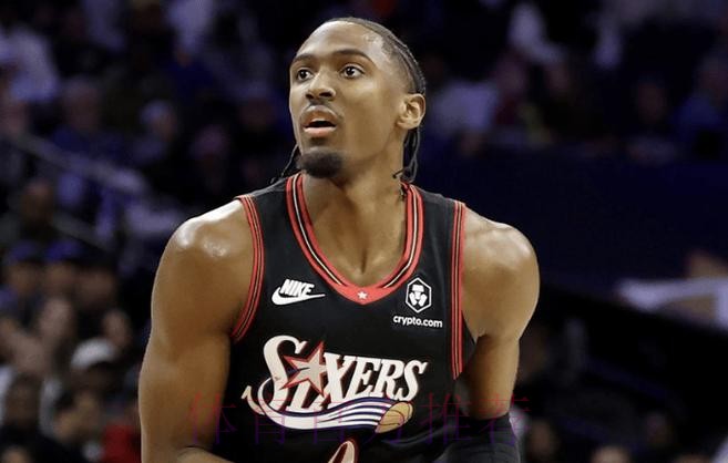 格兰姆斯：马克西整年都是联盟前三水平，配得上全明星首发